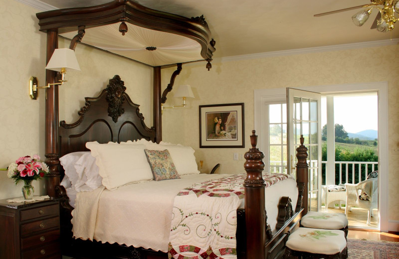Cottage suite at Brierley Hill Bed and Breakfast.
