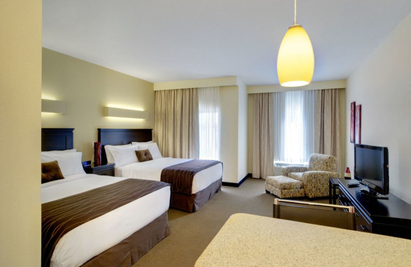 Guest room at Berlin Grande Hotel.