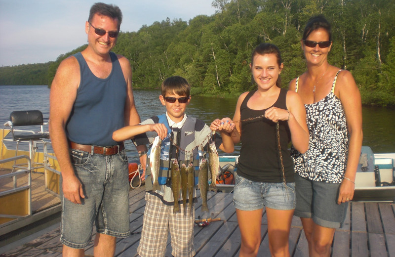 Family fishing at Trout Lake Resort.