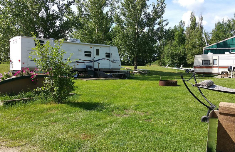 RV campground at Pine Beach Resort-Side Lake.