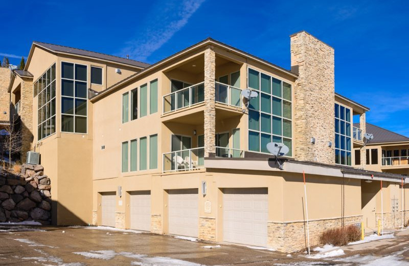 Rental condo at Family Time Vacation Rentals.