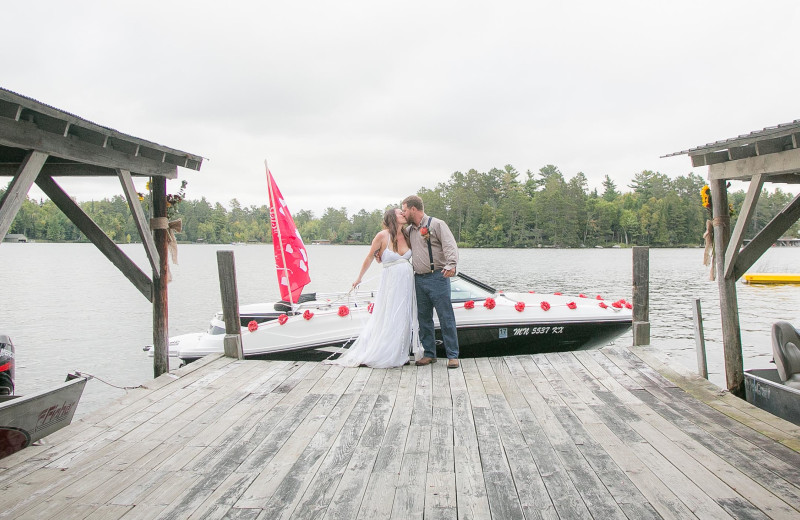 Weddings at Ludlow's Island Resort.