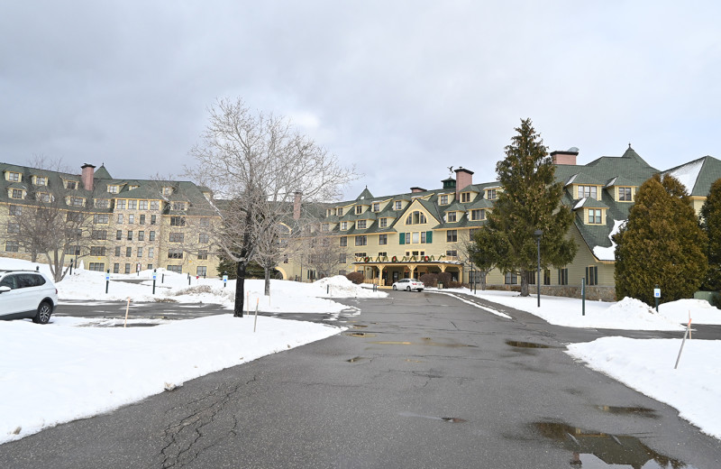 Exterior view of The Golden Eagle Lodge.