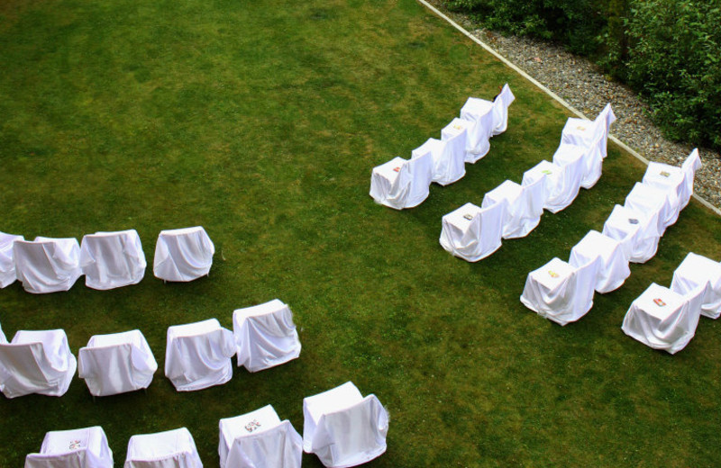 Weddings at Cahilty Lodge.