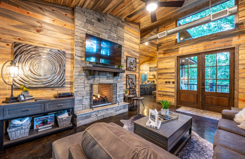 Rental living room at Blue Beaver Luxury Cabins.
