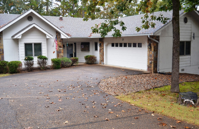 Hot Springs Village Rentals (Hot Springs Village, AR) Resort Reviews