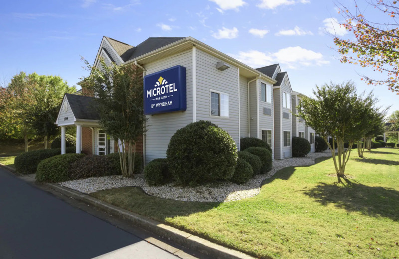 Exterior view of Microtel Inn Spartanburg/Duncan.