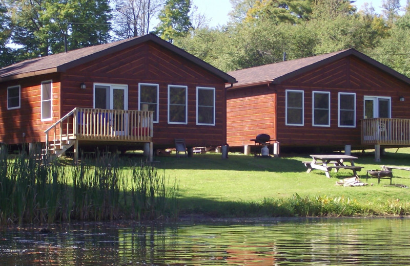 Cabin exterior at Fernleigh Lodge.