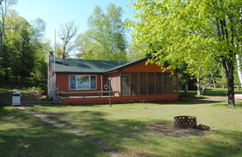 Cabin exterior at Sandy Pines Resort.