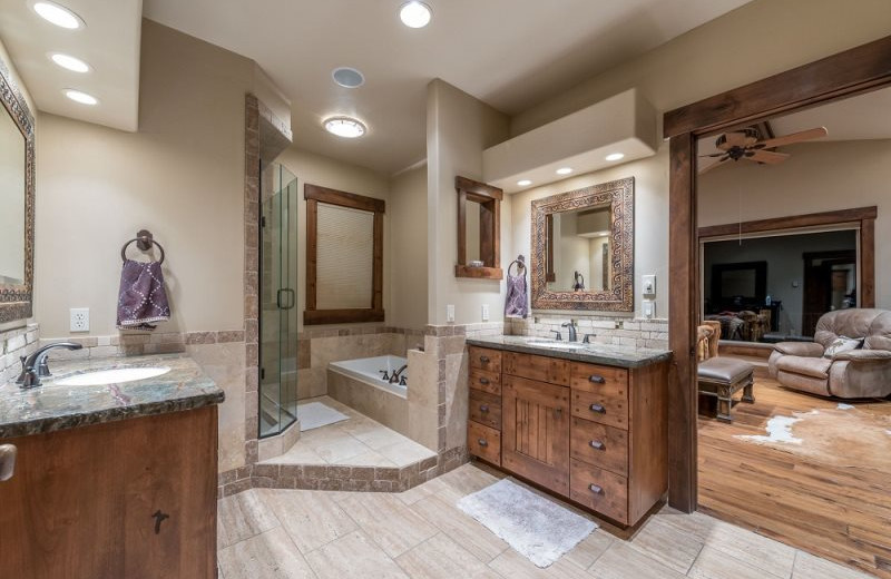 Rental bathroom at Lakeside Resort Properties.