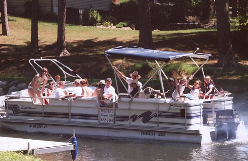 Boating Fun at Evergreen Lodge