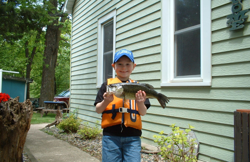 Fishing at Bonnie Beach Resort.