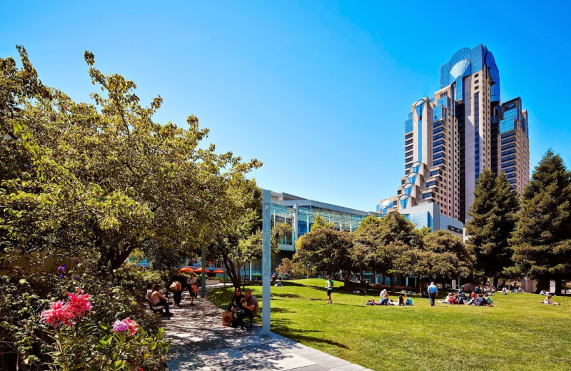 Exterior view of San Francisco Marriott.