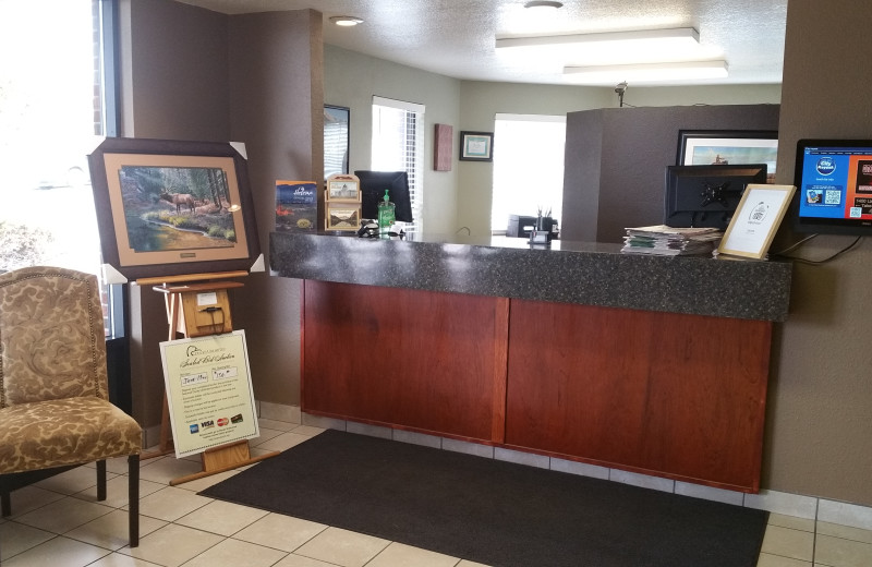 Lobby at Jorgenson's Inn & Suites.