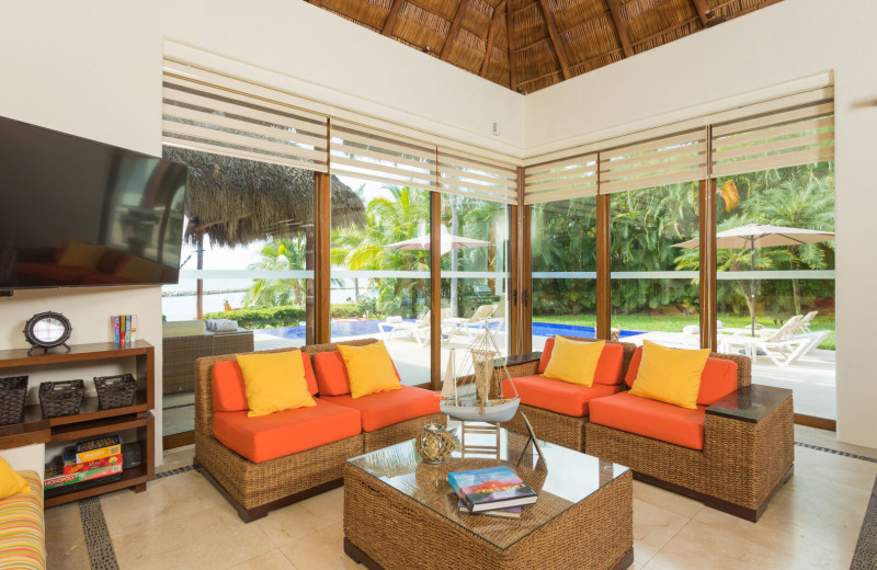 Living room at La Isla - Casa del Mar.