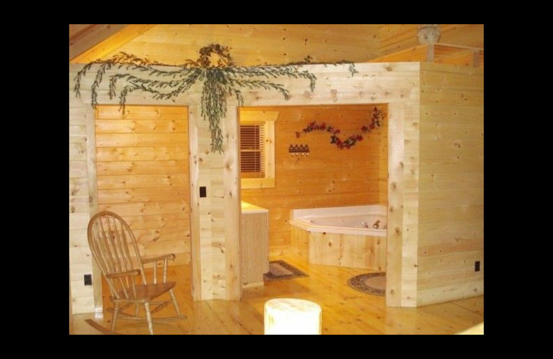 Cabin bathroom at Pine Ridge Log Cabins.