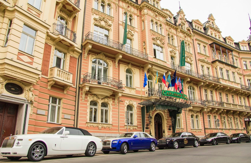 Exterior view of Carlsbad Plaza Spa & Wellness Hotel.