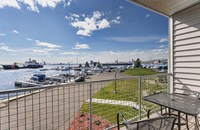 Park Point Marina Inn