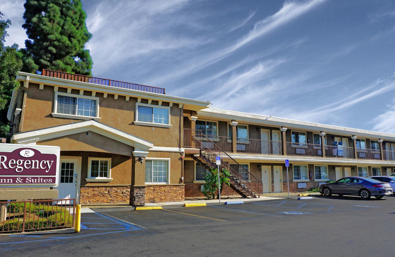 Exterior view of Regency Inn 