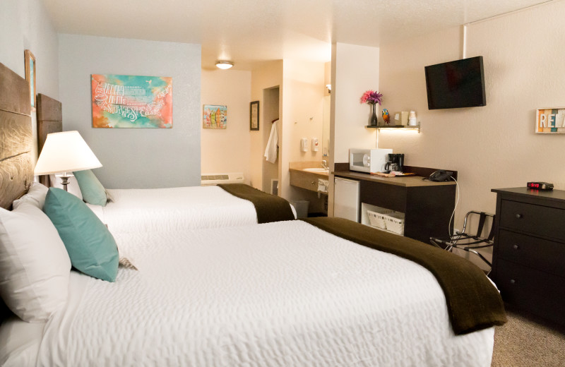 Guest room at Mountain View Lodge.
