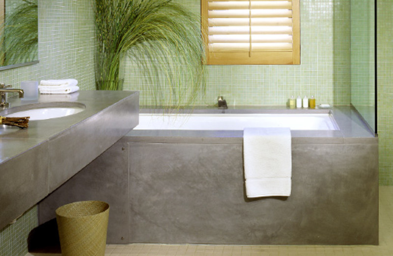 Guest bathroom at Hotel Healdsburg.
