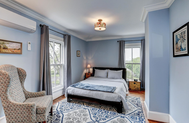 Guest room at Mayneview Bed & Breakfast at Luray Overlook.