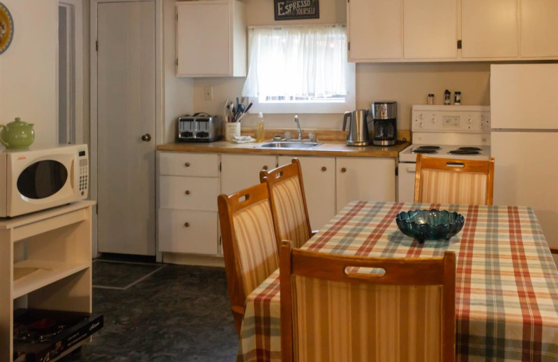 Cottage kitchen at Mattawa River Resort.