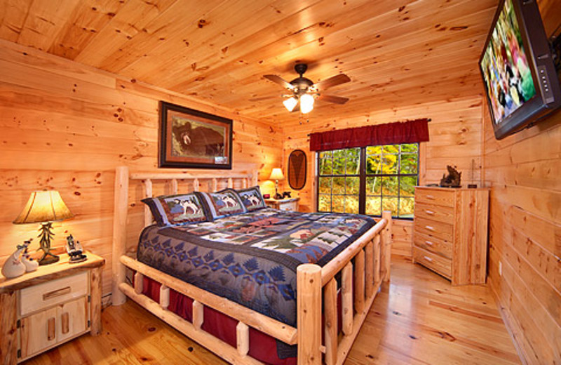 King bedroom at Alpine Mountain Chalets. 