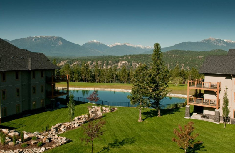 Exterior view of Bighorn Meadows Resort.