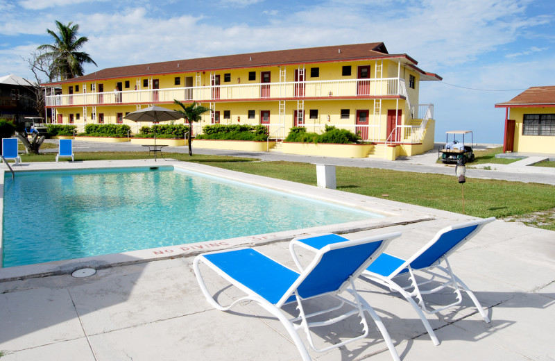 Outdoor pool at Riding Rock Inn Resort and Marina.