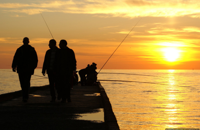 Fishing at Elliott Beach Rentals.