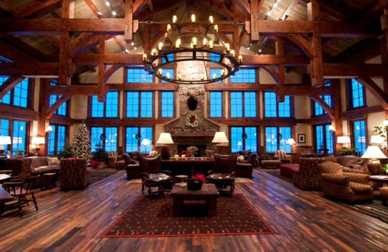 Lodge lounge at Vista Verde Ranch.