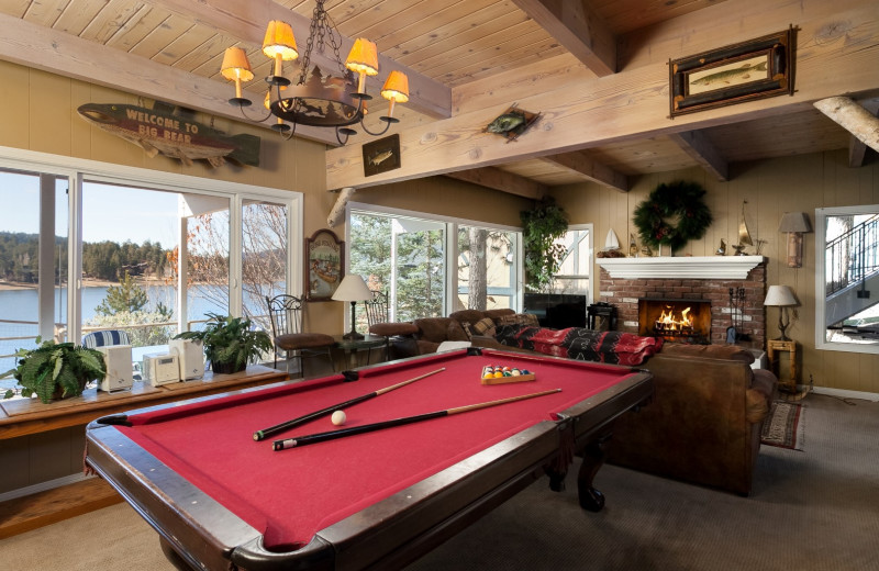 Rental billiard room at Big Bear Cool Cabins.