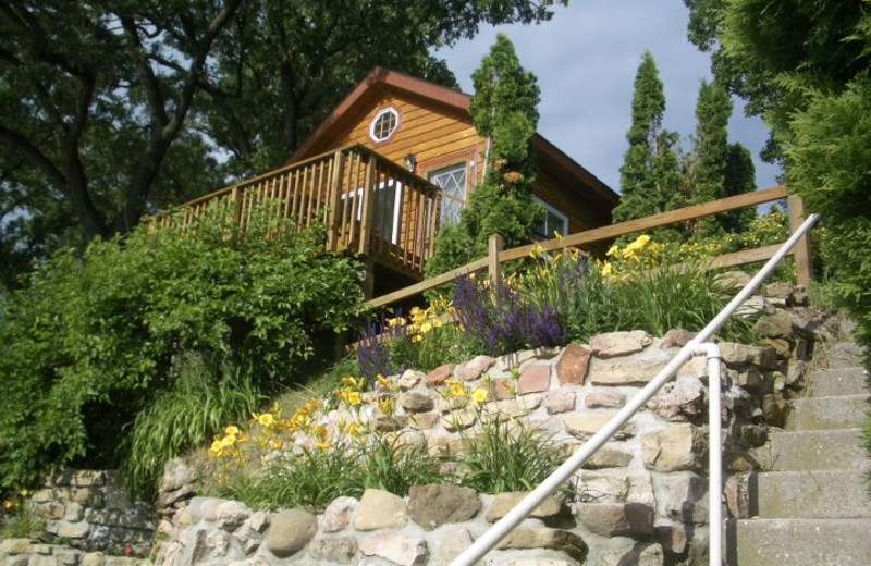 Cabins at Crown Point Resort