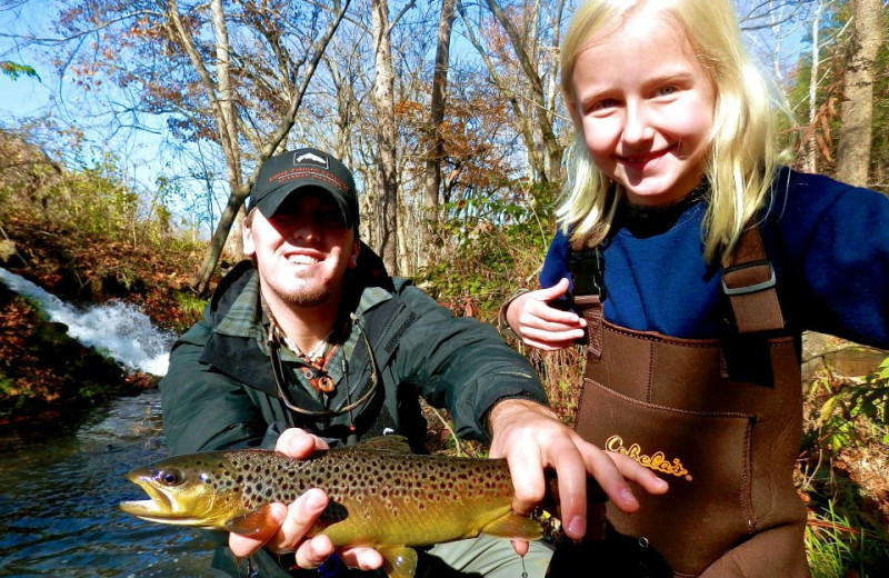 Family fishing at Lindsey's Rainbow Resort.