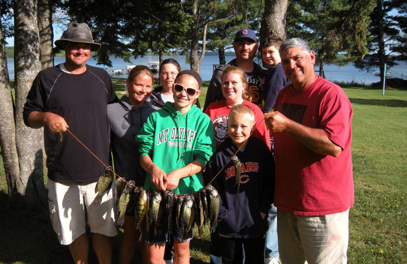 Family fishing at Wind Drift Resort.