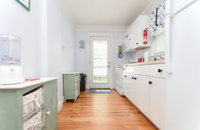 Guest kitchen at Carolina Beach Inn.