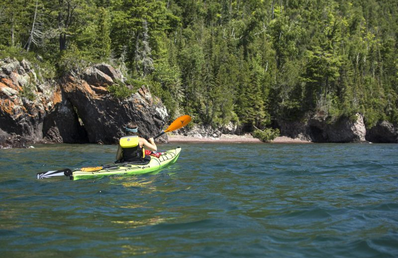 Kayaking at Aqua Log Cabin Resort.