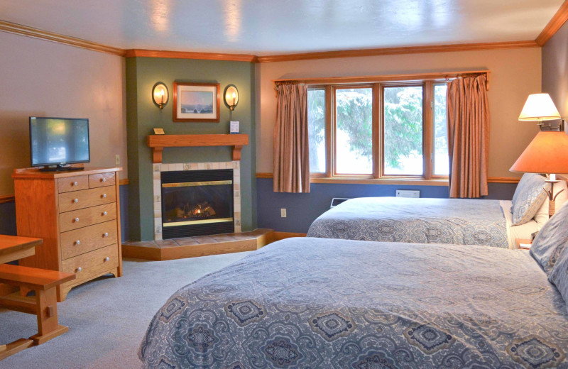 Guest room at The Settlement Courtyard Inn and Lavender Spa.