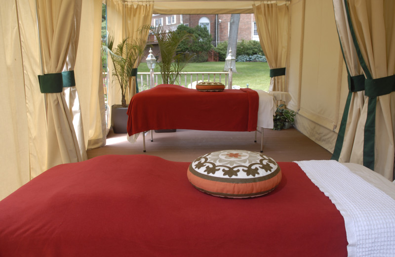 Spa tables at The Spa at Norwich Inn.