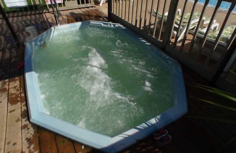 Jacuzzi at Pollace's Family Vacation Resort.