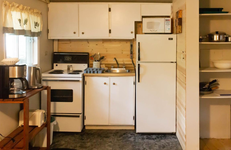 Cottage kitchen at Mattawa River Resort.
