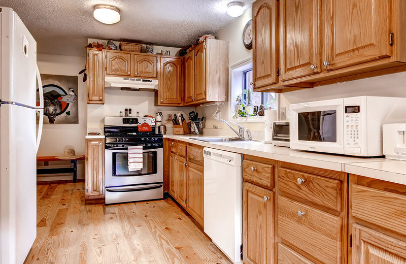 Rental kitchen at GetAway Vacations.