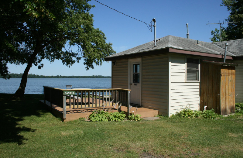 Cabin exterior view of Ten Mile Lake Resort.