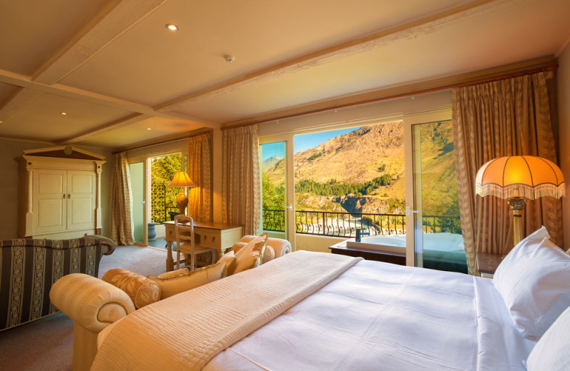 Guest room at Nugget Point Resort.