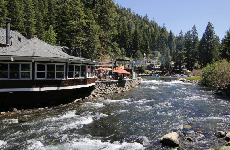 Exterior view of River Ranch Lodge.