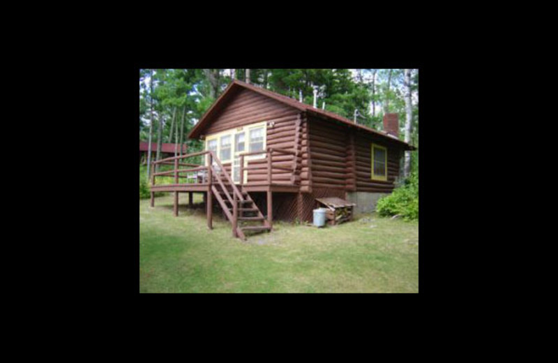 Cabin exterior at Nelson's Resort.