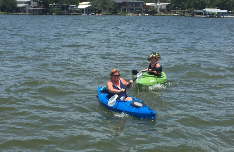 Rent kayaks at Valentine Lakeside.