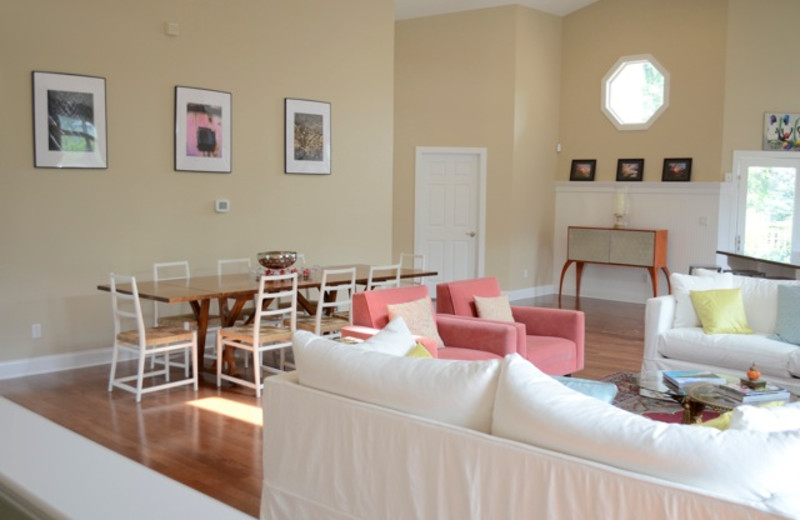 Vacation rental interior at Beach Combers Vacation Rentals.