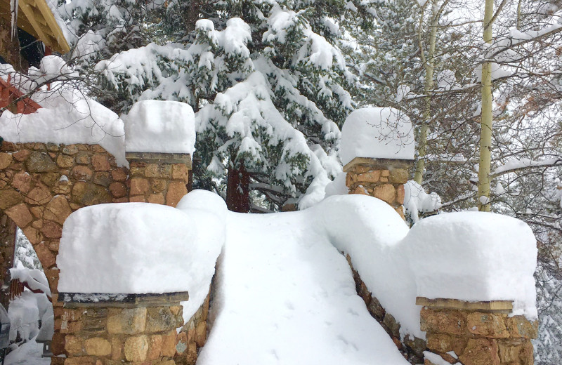 Snow cover at Meadow Creek Lodge and Event Center.